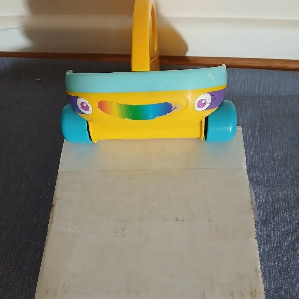 Crayola Yellow car 2007 Used